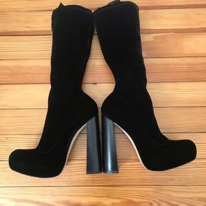 Alexander Weng Alana velvet boots size 37.